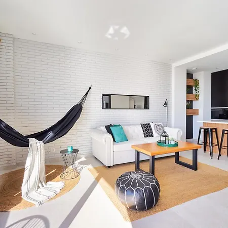 Del Mar Luxury With Jacuzzi Apartment
